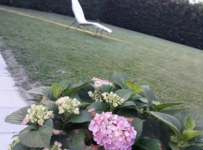 Acero Rosso Couette-café Pianfei